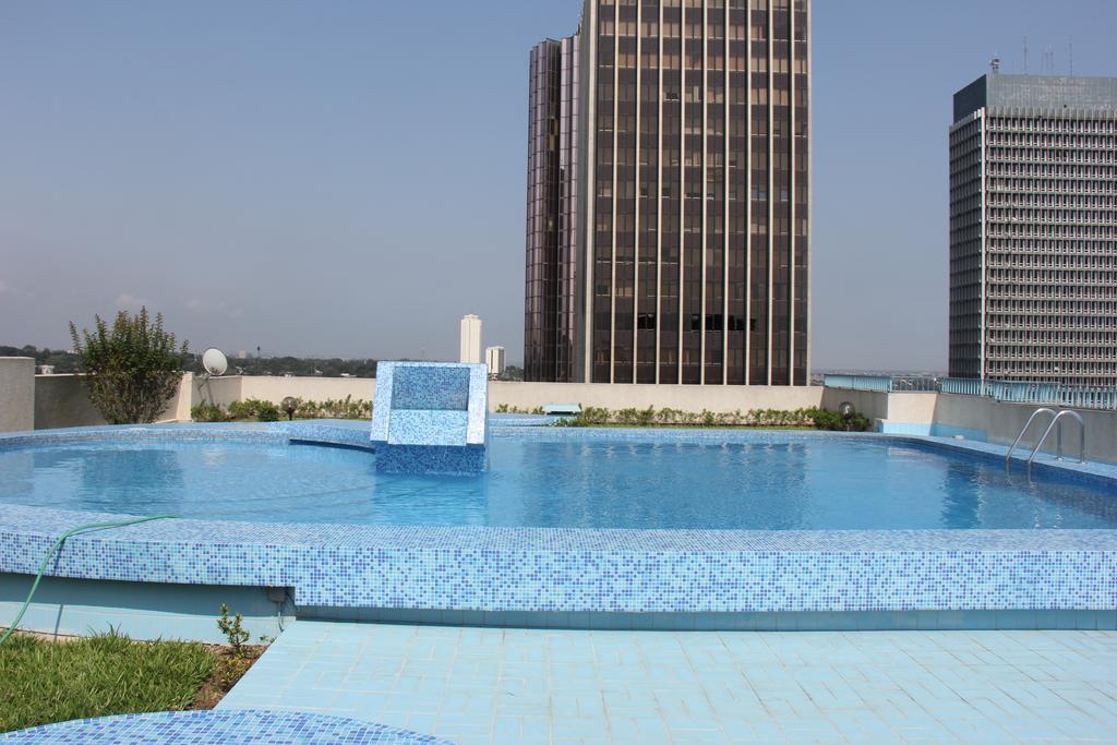 Immeuble Tropic 3 Aparthotel Abidjan Exterior photo
